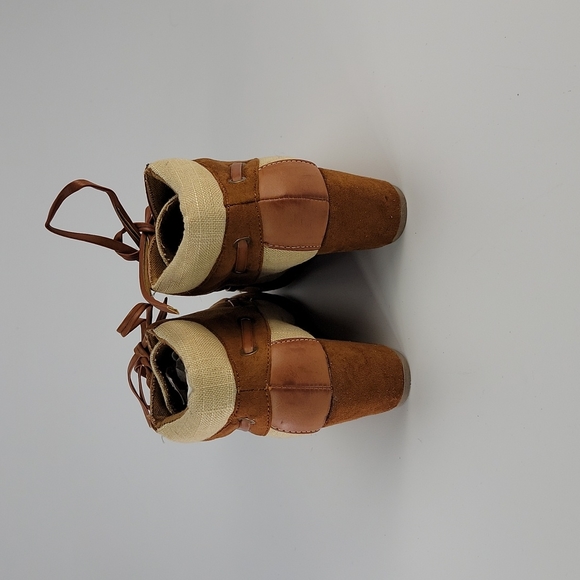 Camel Bamboo Ankle Wedge Booties  Size 5.5 - Vegan Leather Boots - Picture 4 of 5